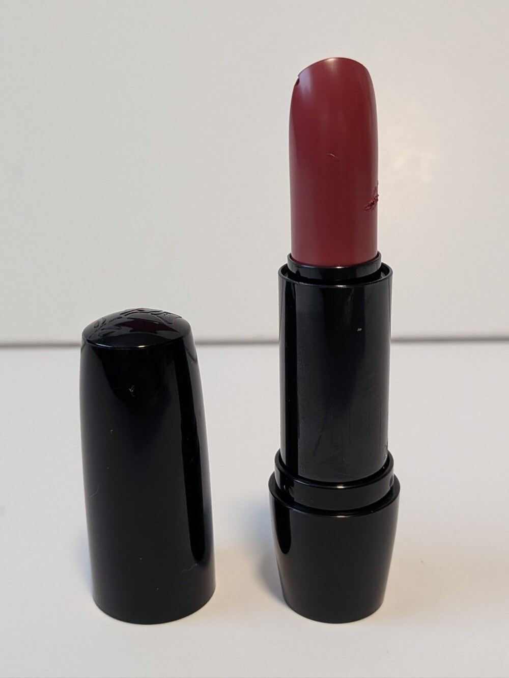 New'Lancome Lipstick Color Design 340 All Done up (Cream. It is a Standard Size